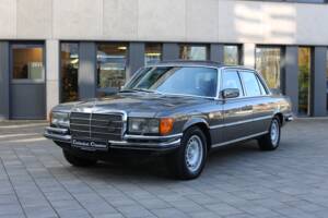 Afbeelding 38/46 van Mercedes-Benz 450 SEL 6,9 (1977)