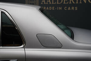 Image 17/50 of Bentley Arnage R (2004)