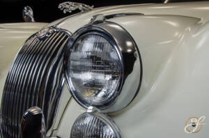 Image 17/25 de Jaguar XK 150 Special (1958)