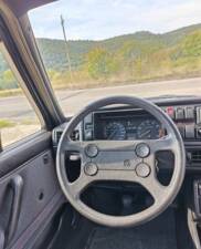 Bild 23/42 von Volkswagen Golf II GTi 16V 1.8 (1986)