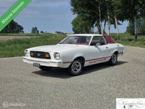 Bild 1/32 von Ford Mustang II 140 (1976)