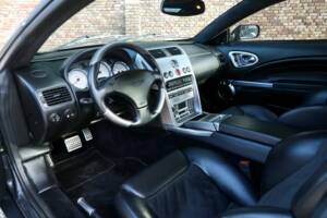 Afbeelding 3/50 van Aston Martin V12 Vanquish (2003)