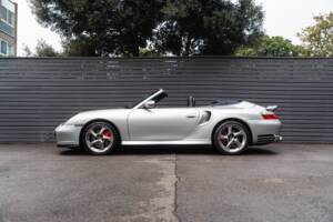 Bild 14/52 von Porsche 911 Turbo (2003)