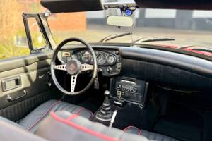 Bild 8/64 von MG MGB (1970)