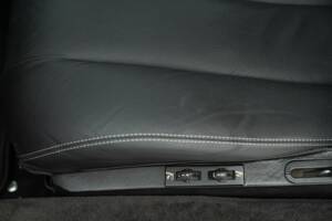 Image 36/50 of Mercedes-Benz SL 600 (1994)