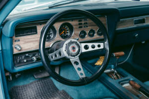 Bild 75/102 von Ford Mustang II Ghia 170 (1976)