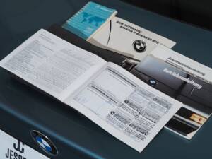 Image 32/59 of BMW 850Ci (1994)