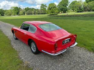 Bild 17/100 von Aston Martin DB 6 Vantage (1965)