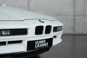 Immagine 23/50 di BMW 850i (1990)