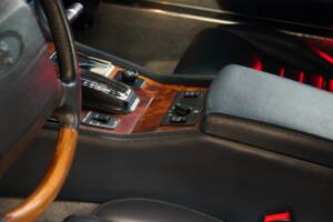 Image 43/50 of Jaguar XJS 5.3 V12 (1993)