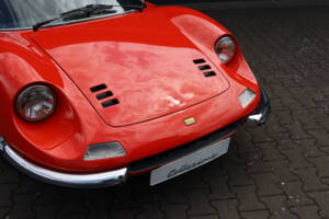 Image 9/35 of Ferrari Dino 246 GT (1972)