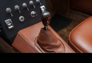 Image 22/30 of Lamborghini 400 GT (2+2) (1967)