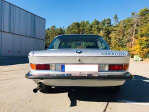 Image 8/20 of BMW 3.0 CS (1975)