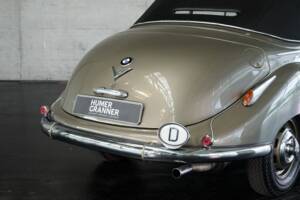 Immagine 39/50 di BMW 502 Baur (1955)