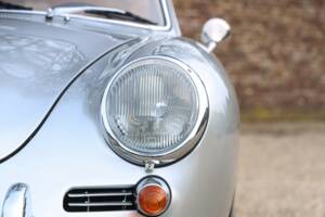Image 35/50 de Porsche 356 C 1600 (1964)