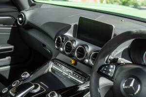 Image 47/67 of Mercedes-AMG GT-R (2018)