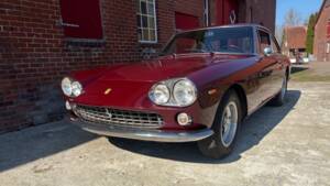 Bild 4/15 von Ferrari 330 GT 2+2 (1964)