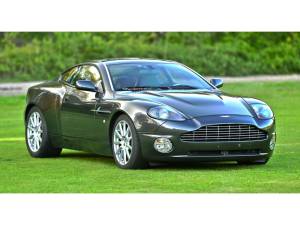 Imagen 1/12 de Aston Martin V12 Vanquish S (2005)