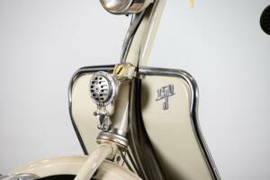 Image 39/50 of Innocenti DUMMY (1956)