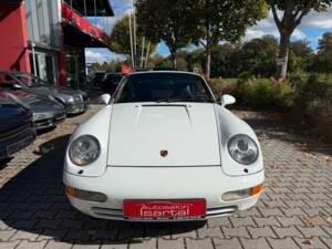 Bild 12/40 von Porsche 911 Carrera (1993)
