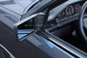 Bild 20/31 von Mercedes-Benz E 200 (1996)