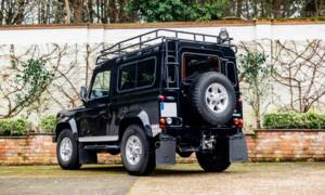 Image 3/50 of Land Rover Defender 90 (2012)