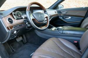 Afbeelding 45/50 van Mercedes-Benz Maybach S 500 (2015)