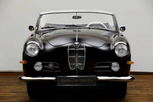 Image 7/31 of BMW 502 - 3.2 Litre Super (1960)