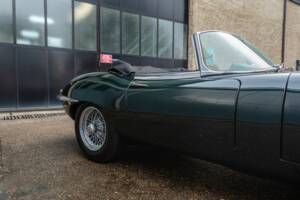 Image 16/48 de Jaguar Type E 4.2 (1965)
