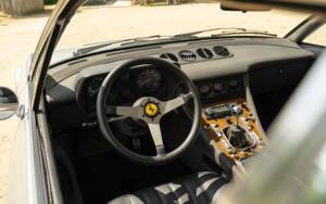 Bild 39/81 von Ferrari 365 GT4 2+2 (1973)