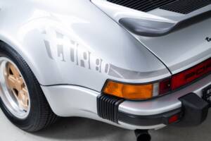 Afbeelding 11/44 van Porsche 911 Turbo 3.0 (1975)