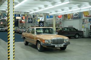 Image 16/50 de Mercedes-Benz 350 SE (1973)