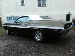 Image 4/27 of Dodge Challenger R/T (1970)