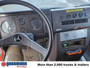 Image 12/15 of Mercedes-Benz T2 711 D (1988)