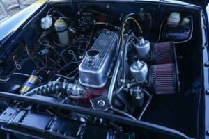 Image 22/50 de MG MGB (1966)