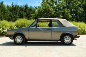 Image 9/50 de Volkswagen Golf Mk I Convertible 1.1 (1980)