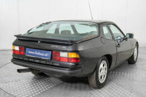 Immagine 27/50 di Porsche 924 S (1986)