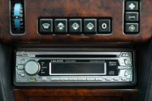 Bild 34/49 von Mercedes-Benz 320 E (1993)