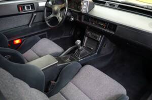 Image 20/55 of Mitsubishi Starion (1989)