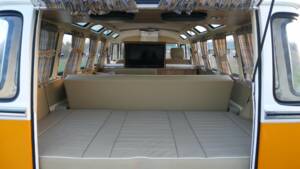 Image 14/30 of Volkswagen T1 Samba 1.2 (1961)
