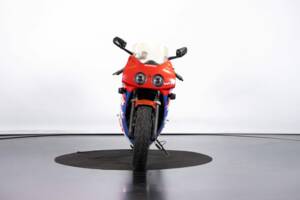 Immagine 7/45 di Honda VFR 400 R (1992)