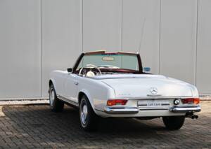 Bild 27/56 von Mercedes-Benz 280 SL (1969)
