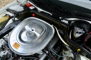 Bild 35/50 von Mercedes-Benz 380 SEL (1983)