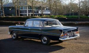 Image 3/29 de Mercedes-Benz 220 SE b (1966)