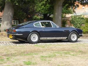 Immagine 10/32 di Aston Martin V8 (1973)