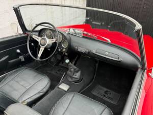 Bild 2/8 von Alfa Romeo 2000 Spider (1959)