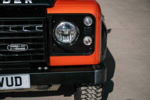 Image 21/31 of Land Rover Defender (2016)