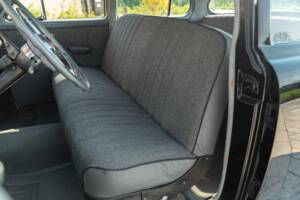 Image 32/50 of Dodge Coronet "Red Ram" (1953)