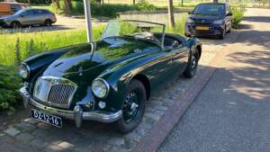 Image 1/17 of MG MGA Twin Cam (1959)