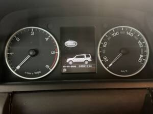 Bild 9/13 von Land Rover Discovery SDV6 (2011)